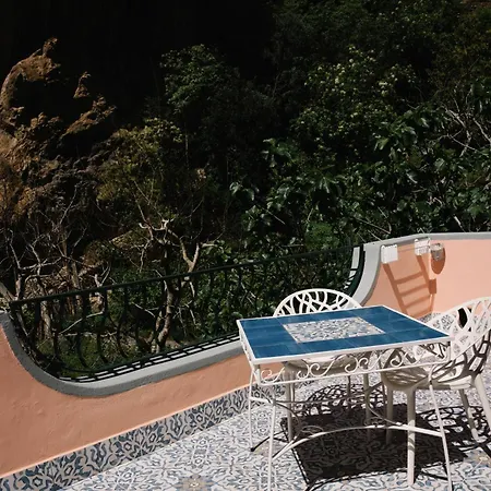 Dormidame' Oda ve Kahvaltı 3*